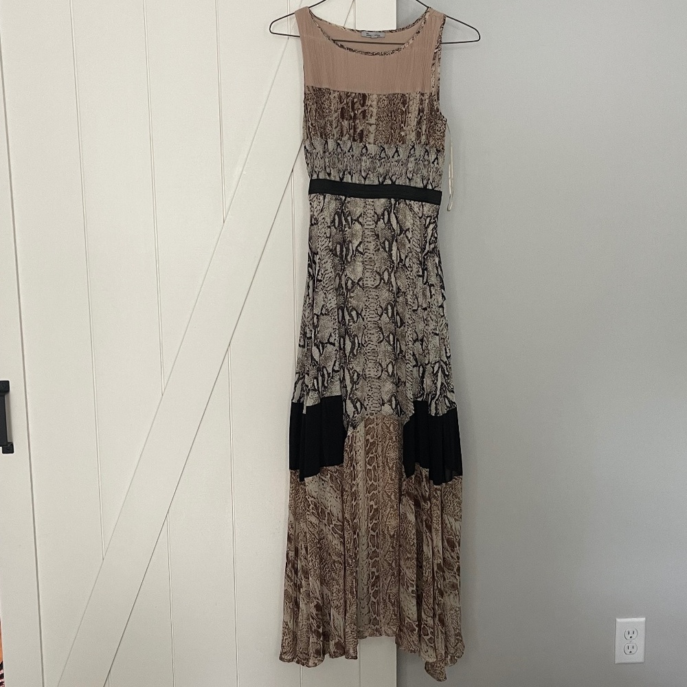 Clothing company dress size S excellent condition